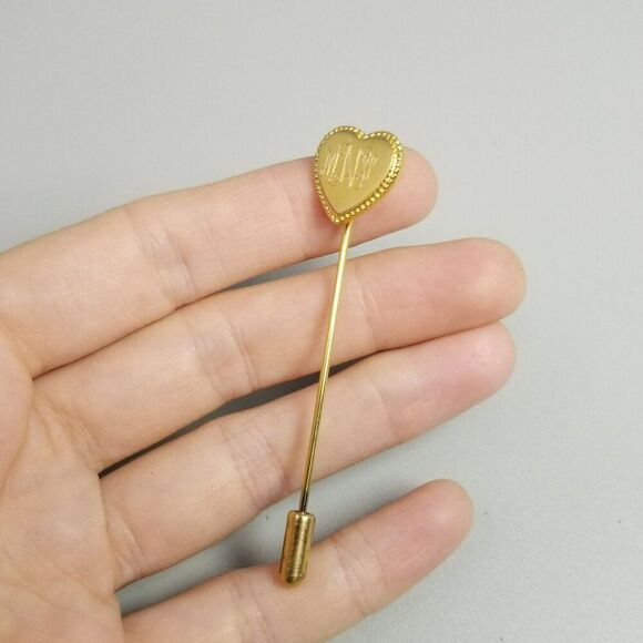 Vintage Heart Stick Pin Engraved Monogram M.N.V. Gold Tone Brooch, Estate - Picture 4 of 6